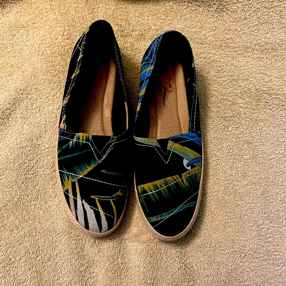 Cute summer slip on shoes
